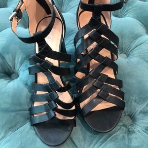 XOXO Black Chunky Heel Sandal. Size 8.5